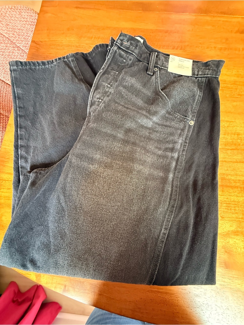Women’s Size 16 Black Denim Jeans - Barrel Style